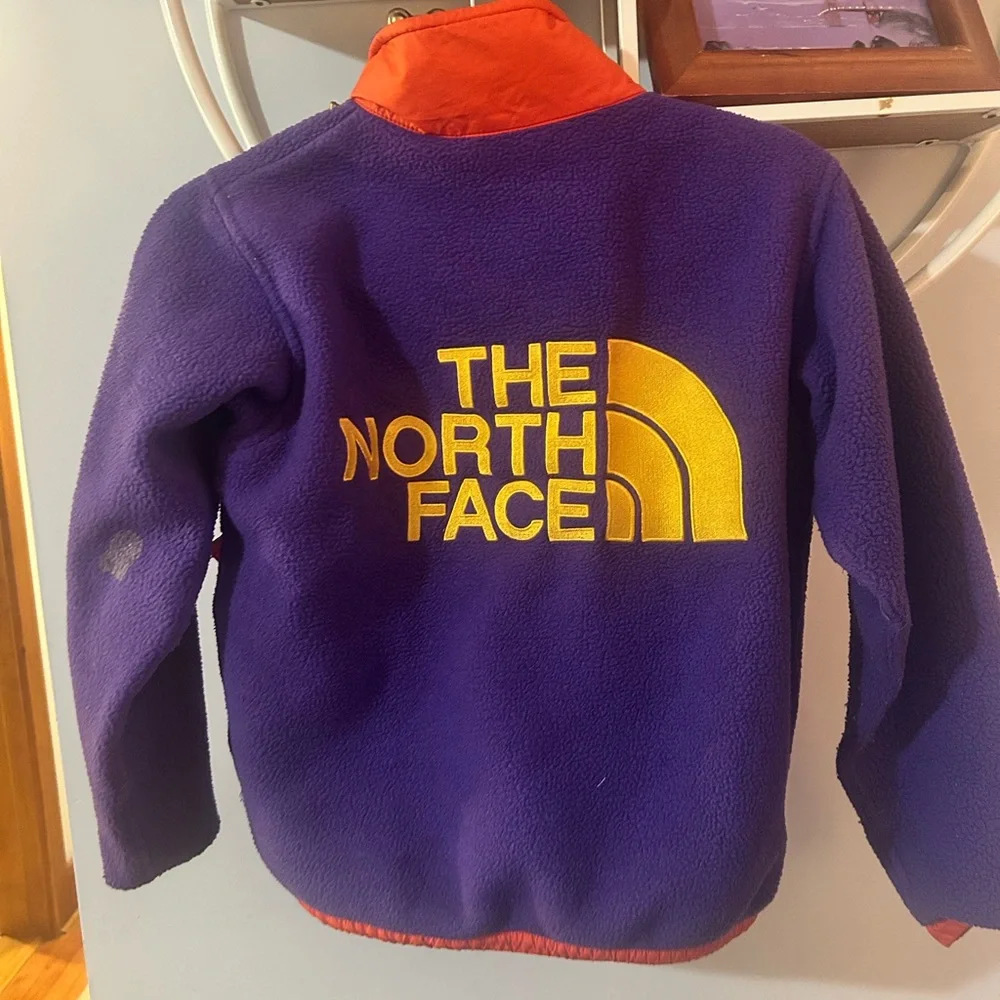 The North Face Youth Kids Medium M Retro Purple and Orange Fleece Jacket